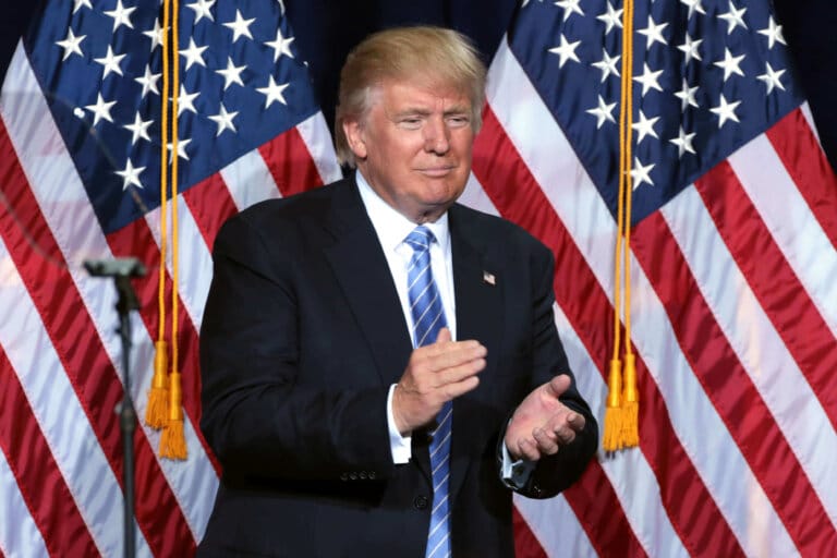 Do otimismo para a apreensão: ‘A gente imagina que ele (Trump) não seja tão maluco quanto parece’, diz analista que atua em NY