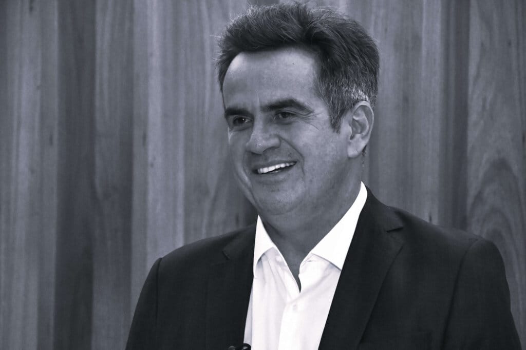ciro nogueira durante evento