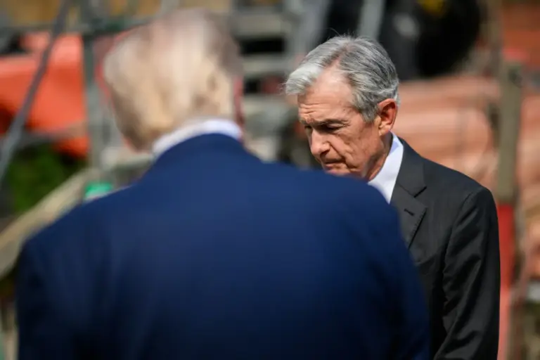 Ano novo, mas a mesma tensão entre Trump e o Fed